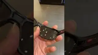 Oakley Split Shot Matte Black / Prizm Black Polarized OO9416-2464