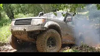Mitsubishi Pajero MKII Offroad Compilation #6