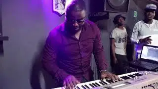 MUSA SIKHOSANE Ugila izimanga ekudlaleni izingoma zikamaskadi  nge keybords  emicimbini