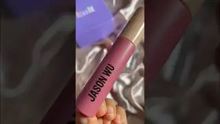 JASON WU BEAUTY_Honey Fluff Lip Cream_Mauve Pink-Texture feels so creamy #jasonwu #lipcream #shorts
