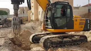 מכונת קידוח DTC80 חברת GEAX איטליה
