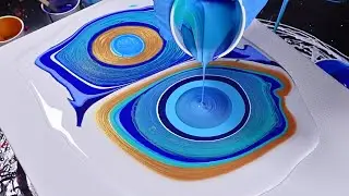 FLUID GEODE?!? Acrylic Pour Geode with Ocean Colors