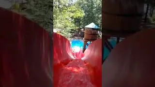 Водопады Шотган в аквапарке Splish Splash (Лонг-Айленд, штат Нью-Йорк) (водный аттракцион глубино...