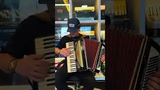 Acordeon Todeschini Artist 4 selo verde 