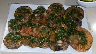 Níscalos a la brasa /Rovellons i pinetells a la brasa