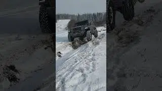 jeep doing jeep things #jeep #4x4 #makeitlookeasy #offroad #youtube #shorts #youtubeshorts