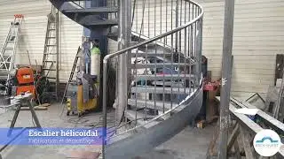 Fabrication et d&eacute;montage d'un escalier h&eacute;lico&iuml;dal - ESCA OUEST