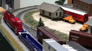 HO SD90/43MAC and Gunderson MAXI-IV from Kato USA
