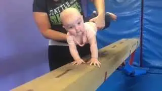 The Little Gym of Everett WA Baby gymnastics: Bugs class (4-10 months)