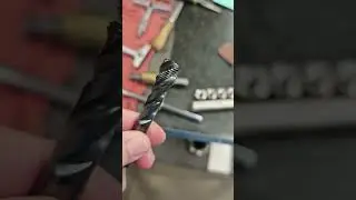 Test cut in Inconel 625 with Yamawa Zelx Tap #tapping #machinetools