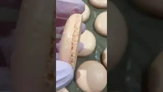 This Is What Proper Macaron Batter Looks Like