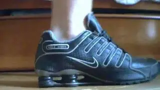my black nike shox nz without socks
