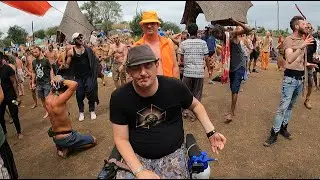 TetraTrip O.Z.O.R.A. Festival, szombat, vihar utáni ős törzsi psyhedelikus nagytánc a main stage-en.