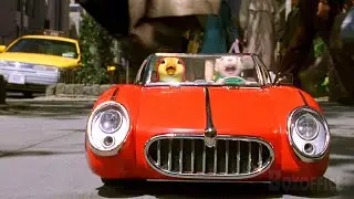 Persegui&ccedil;&atilde;o com carro miniatura | O Pequeno Stuart Little 2 | Clipe