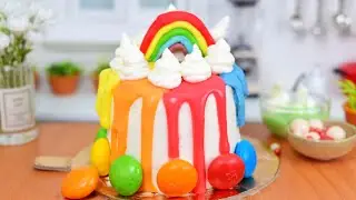 🌈Украшение миниатюрного радужного торта конфетами M&M’s | Рецепт сладкого миниатюрного торта