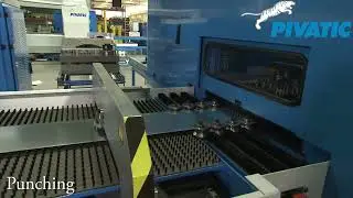 Linea di punzonatura e taglio a misura da coil PivaPunch di sistemi ventilazione e trattamento aria