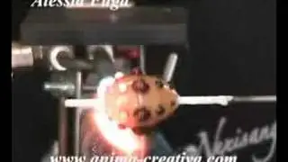 Make glass beads --- Creazione di una perla di vetro