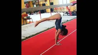 Press Handstand #presshandstand #gymnastics #artisticgymnastics #shoulderpower #armsworkout #virals