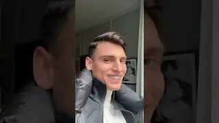 У неё белые ногти на ногах? #шорты