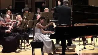 Mozart Concerto No.23 in A Major, K.488, Movement III &mdash; Amy Zhang