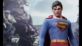 Распаковка Hot Toys Кристофер Рив Злой Супермен