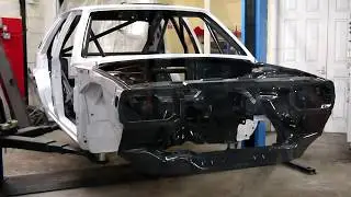 Lancia Delta Restoration & Racing - Paint Shop from Yellow to White [S17 Ep04]