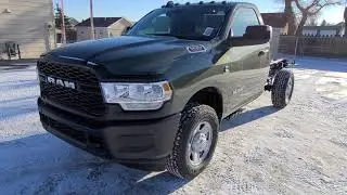 2022 Ram 3500 Cab Chassis w/AISIN