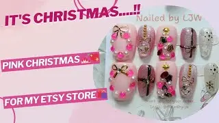 Pink Christmas for my Etsy shop 💖🎄feat @saracen-official #christmasnails #pressonnailsforsale 