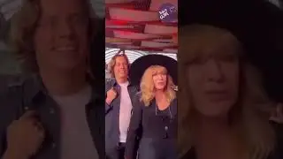 Ей снова кричат &laquo;браво&raquo;