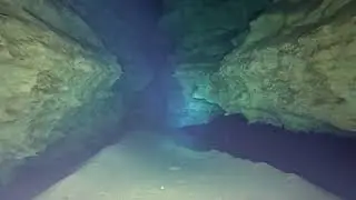 Jackson Blue 7 Going further to some Beautiful Cave