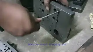 Sheet metal die assembly