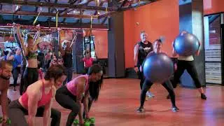 Circuit Party Group Fitness Class at Crunch Fitness Signature