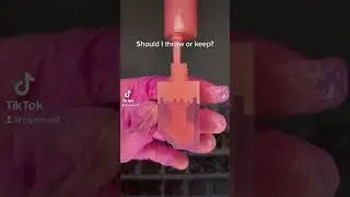 Making trippy Popsicle lipglosses