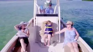 The NEW 2350 Bay Ranger 23' Center Console
