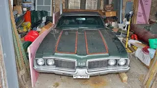 Chicago Garage Find 1969 Olds 442 Convertible sitting since 1979!