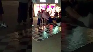 Уличные танцы в Сочи