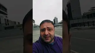 Bura Afghanistan deyil,  Hindistan deyil,  Bura Azərbaycandır.  Ayıb olsun bu əl çalan kişilərə..