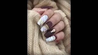Acrylic Nails | Burgundy & Marble Nails