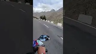 Driving at High Altitude Roads in Leh Ladakh #short #shorts #ytshorts #LehLadakhRoadTrip #bikeriders