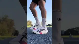 ASICS vs. NIKE: WHO'S SUPERSHOE IS THE BEST?