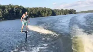 Wake foil, surfing, slingshot glide, 1125