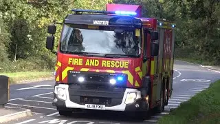 Hampshire & Isle of Wight Fire and Rescue, Eastleigh Volvo FL Water Carrier (JH32W1) responding 