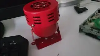 Actual slot loading CD player - eject and laser mechanism in one