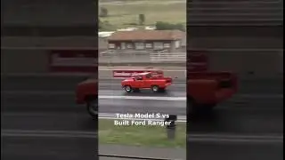 Электрический зверь против бензинового монстра: Tesla Model S против модернизированного Ford Rang...