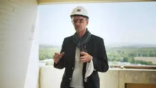 Hans-Dieter Brand berichtet &uuml;ber das Hochhaus-Sanierungsprojekt Don Camillo & Peppone