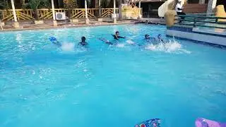 Kiefer swimming lesson1