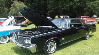 Imperial LeBaron 1964 года на 50-й выставке автомобилей AACA в музее Суигарта
