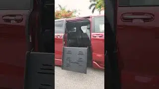 #handicapvan #wheelchairvan #mobility #wheelchairvan #suprememotorsusa #accessiblevan #toyotasienna