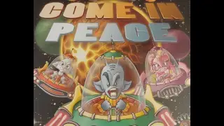 What's Inside -- We Come in Peace Board Game (Rather Dashing)