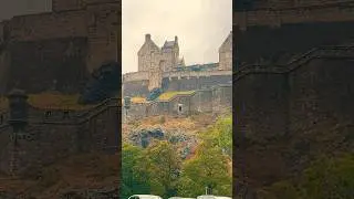&ldquo;Edinburgh Castle in the Rain &ndash; Moody View in 4K Short&rdquo;